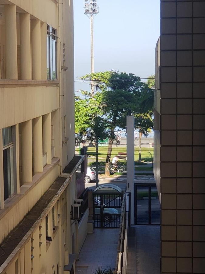Apartamento Pes Na Areia Santos  Buitenkant foto
